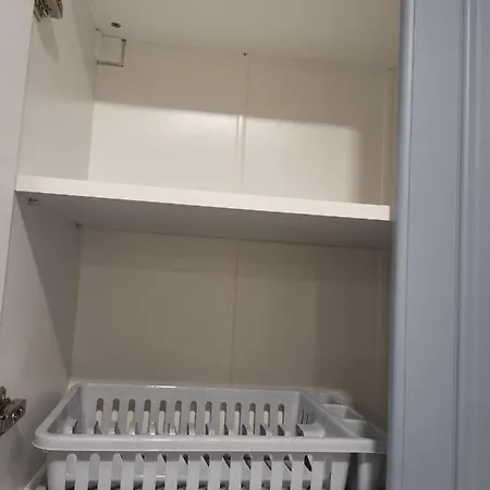 Manapartment1 *