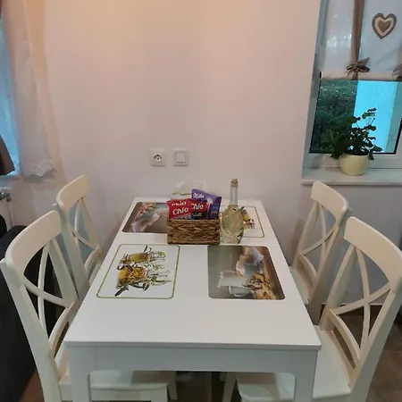 Manapartment1 *